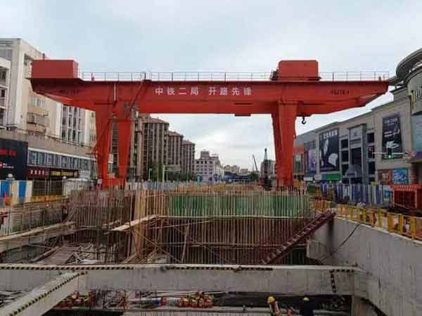 c鿴ԔϢ} C xΔ1881